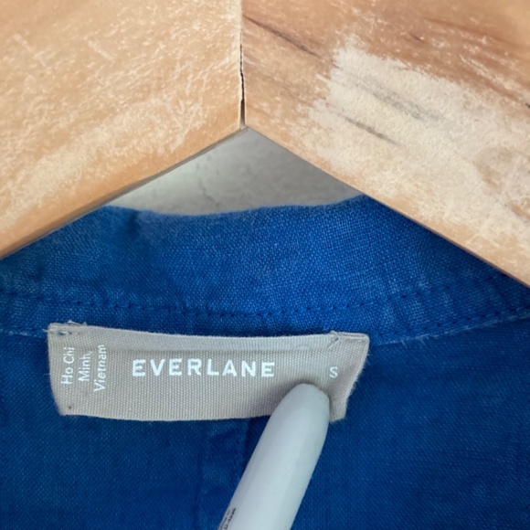 Everlane women’s shirt dress - Picture 3 of 8